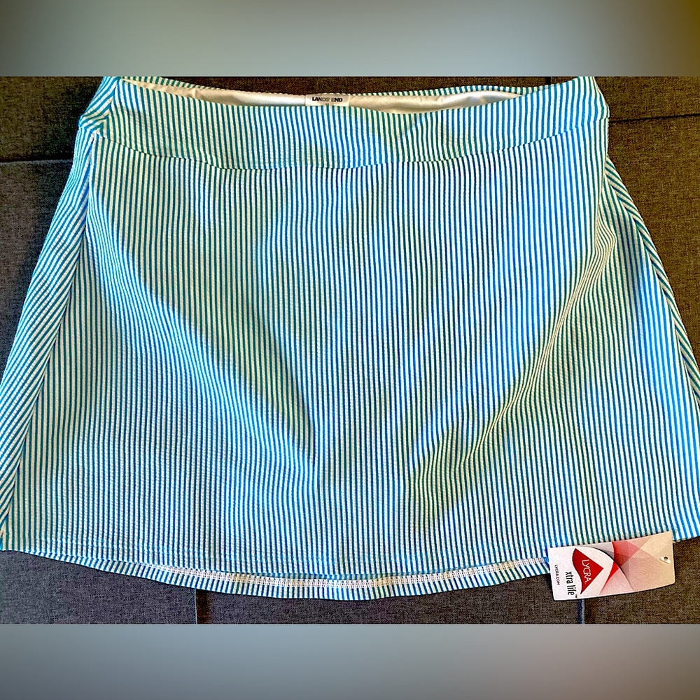 Land’s End NWT tankini bottom turquoise pinstripe sz 10.